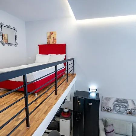 Lex & Lux 3-Levels Maisonette-2